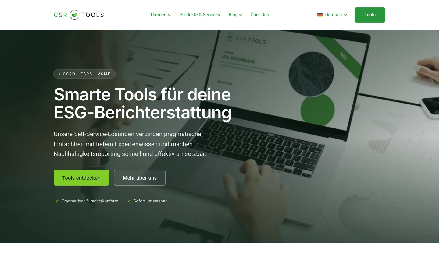 Neue CSR-Tools-ShiftPress-Startseite: ein fotografischer Hero mit grünem Verlauf und Produktbild